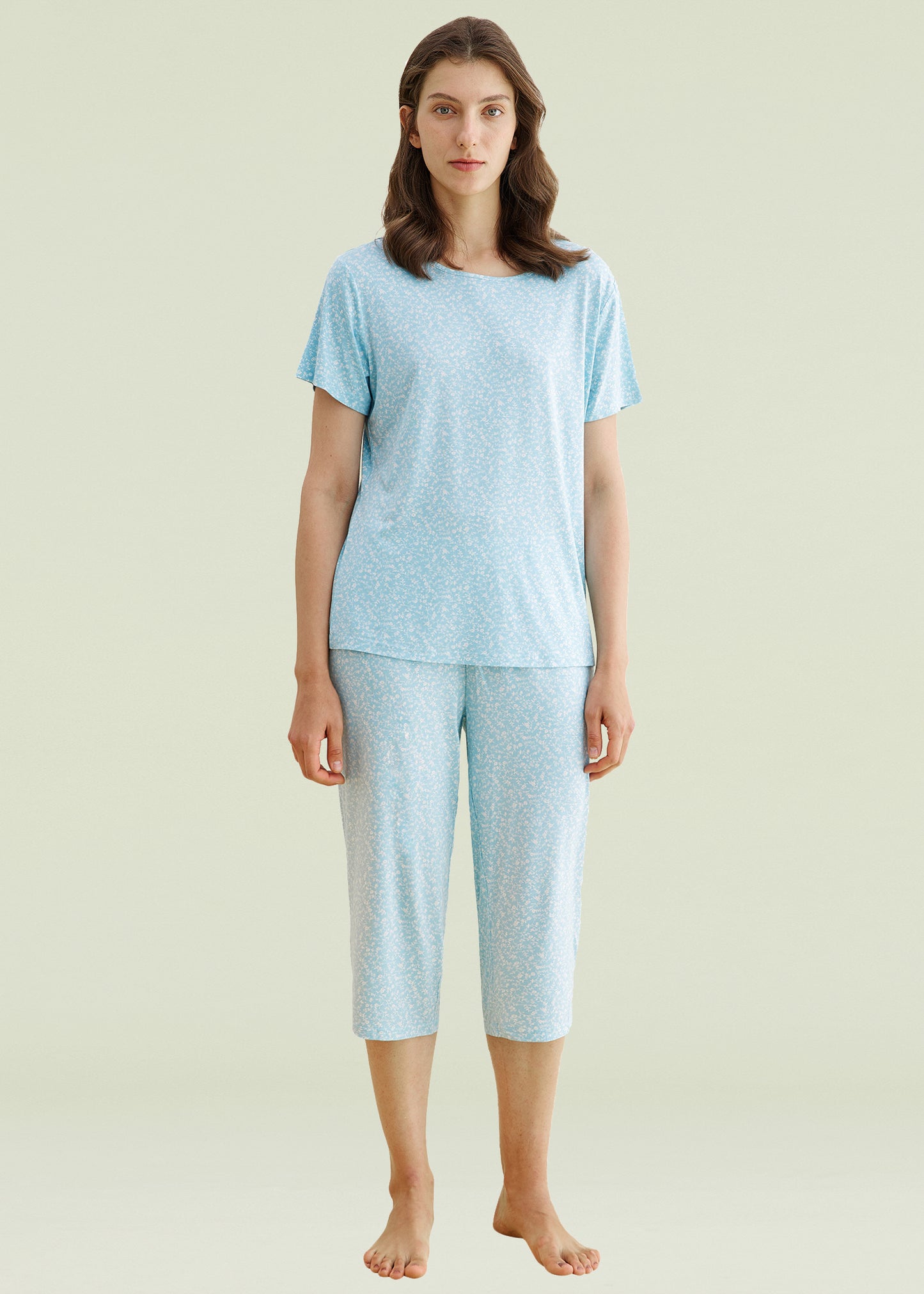 Latuza Women's Cotton Pajamas Set Tops and Capri Pants Sleepwear, Light  Gray, Small : : Clothing, Shoes & Accessories